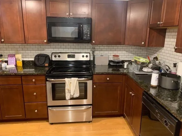 $3,100 | 45 Longwood Avenue, Unit G1, Brookline, MA 02446