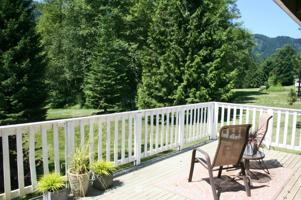 270 Thompson Road Sedro-Woolley, WA 98284 - Photo 15 of 15 Gallery Image 15