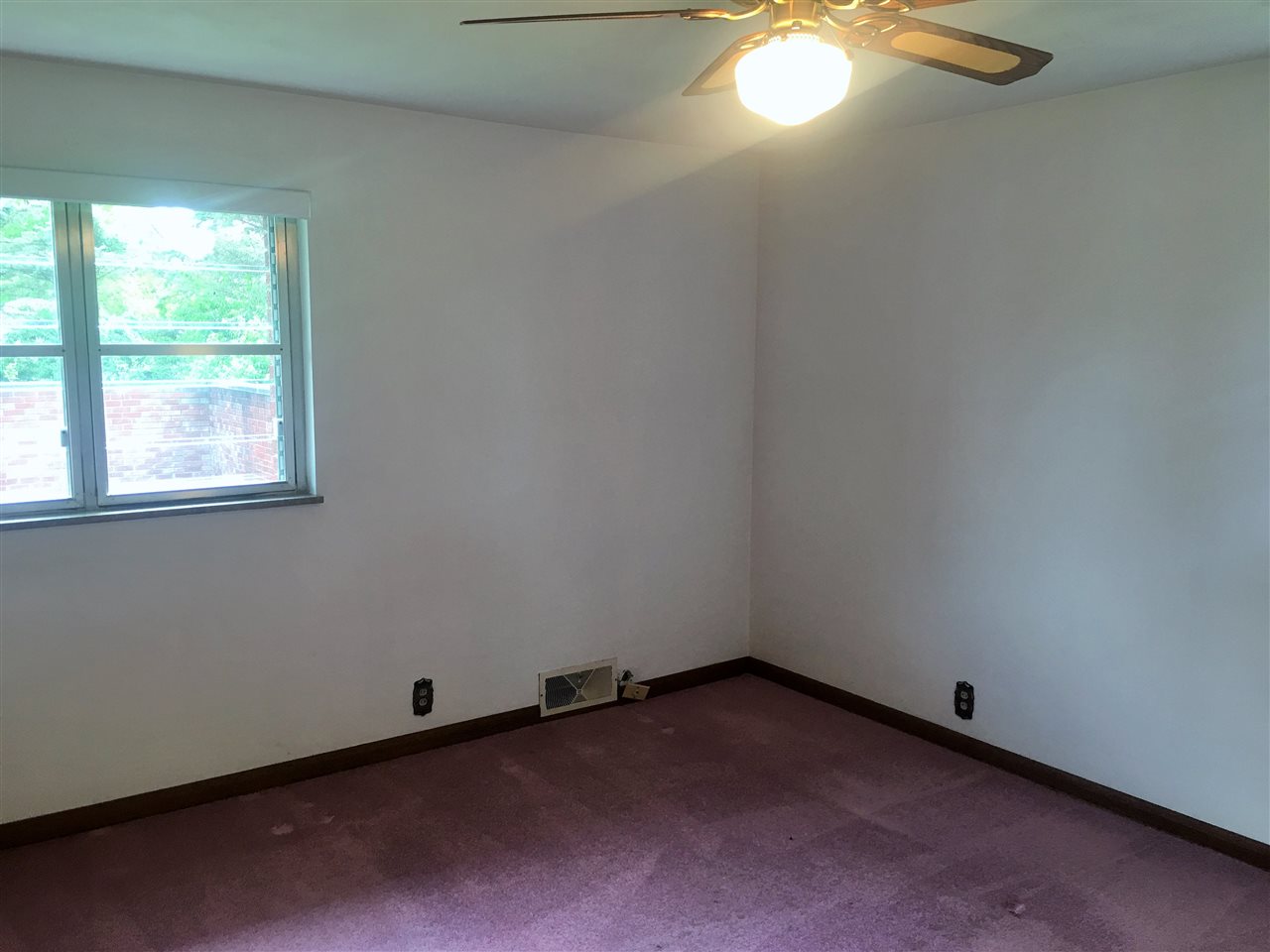 1615 North Wabash Road Marion, IN 46952 - Photo 21 of 27 Gallery Image 21