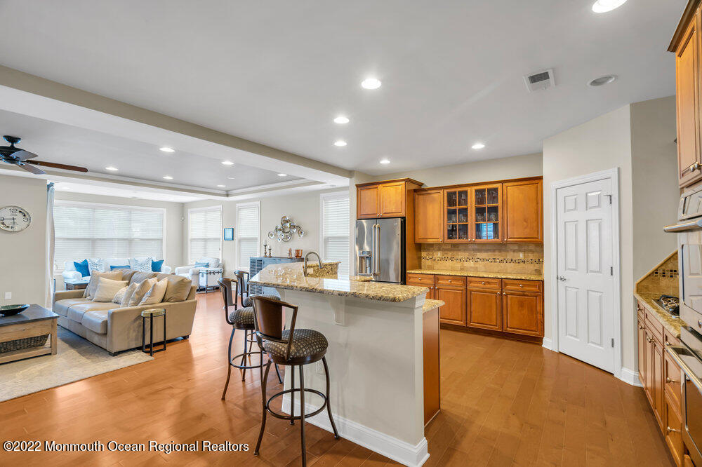 8 Riva Ridge Road Manalapan, NJ 07726 - Photo 15 of 49 026_dsc06158