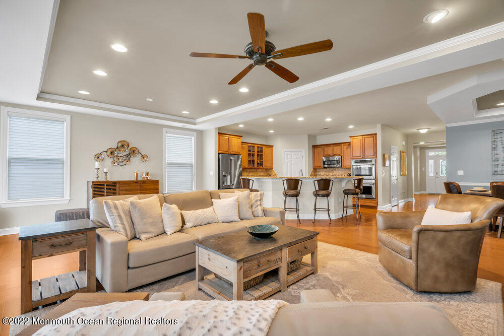 8 Riva Ridge Road Manalapan, NJ 07726 - Photo 22 of 49 035_dsc06228