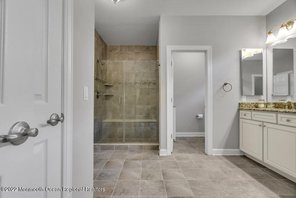 8 Riva Ridge Road Manalapan, NJ 07726 - Photo 32 of 49 045_dsc06323