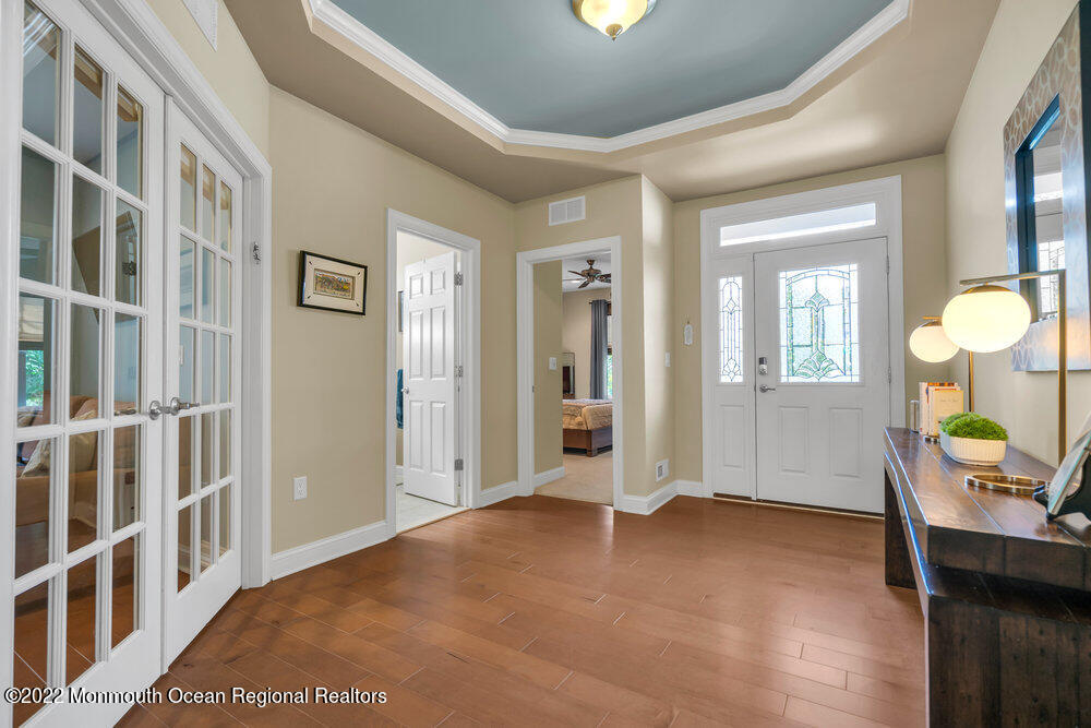 8 Riva Ridge Road Manalapan, NJ 07726 - Photo 5 of 49 012_dsc05959