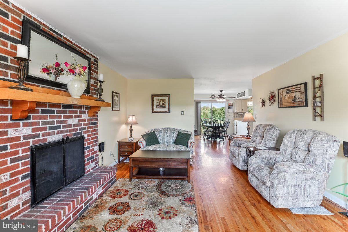 376 Catamount Road Oxford, PA 19363 - Photo 19 of 47 Family Room