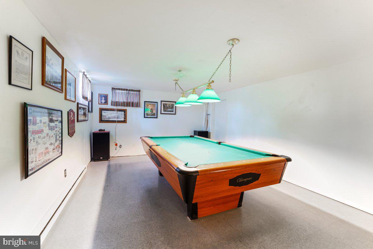 376 Catamount Road Oxford, PA 19363 - Photo 33 of 47 Billiard Room in Basement