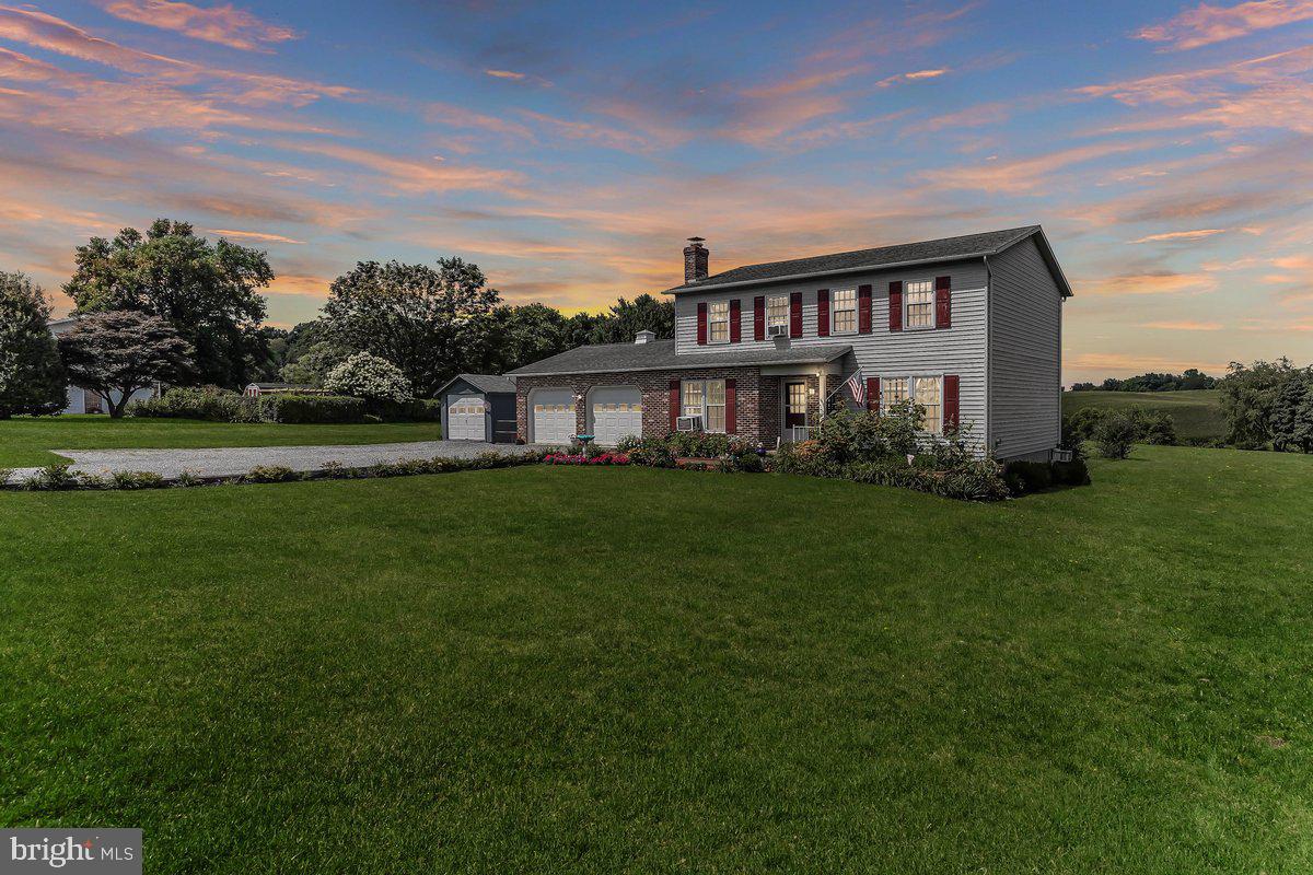 376 Catamount Road Oxford, PA 19363 - Photo 47 of 47 Twilight View of Home