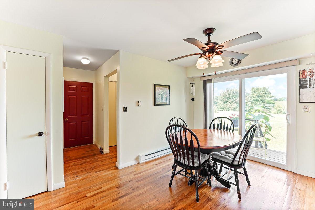 376 Catamount Road Oxford, PA 19363 - Photo 10 of 47 Breakfast Room