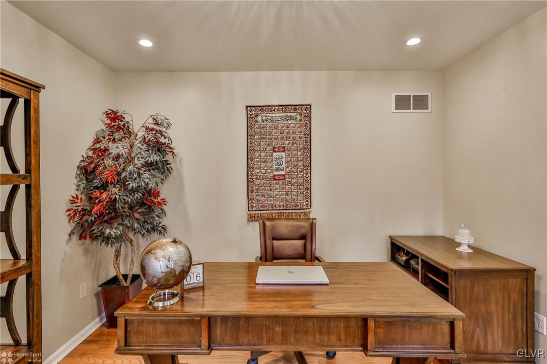 1214 Highland Drive Orefield, PA 18069 - Photo 8 of 100