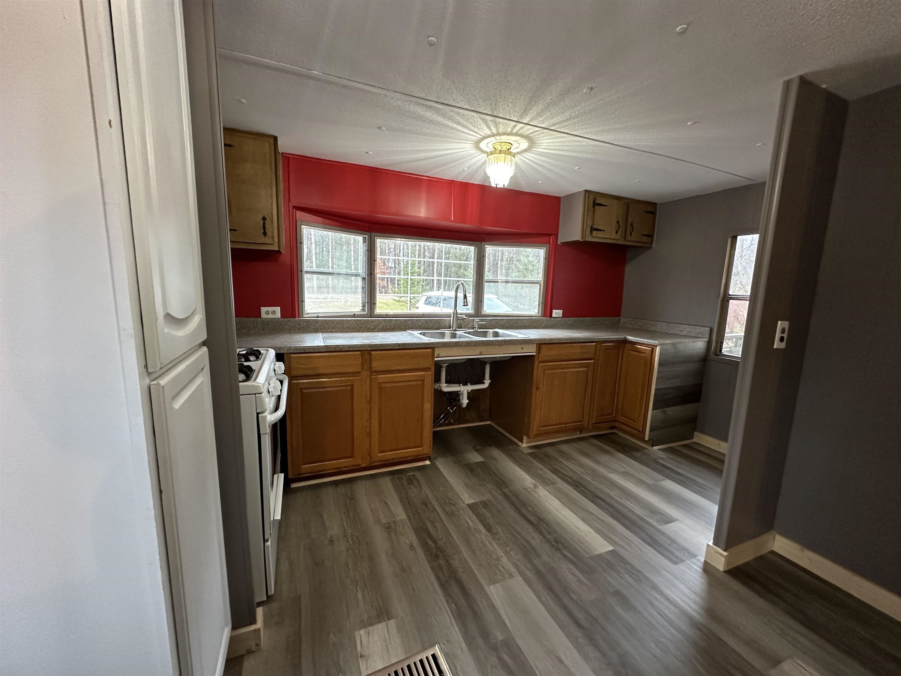 264 East Ridge Road Gladwin, MI 48624 - Photo 10 of 20
