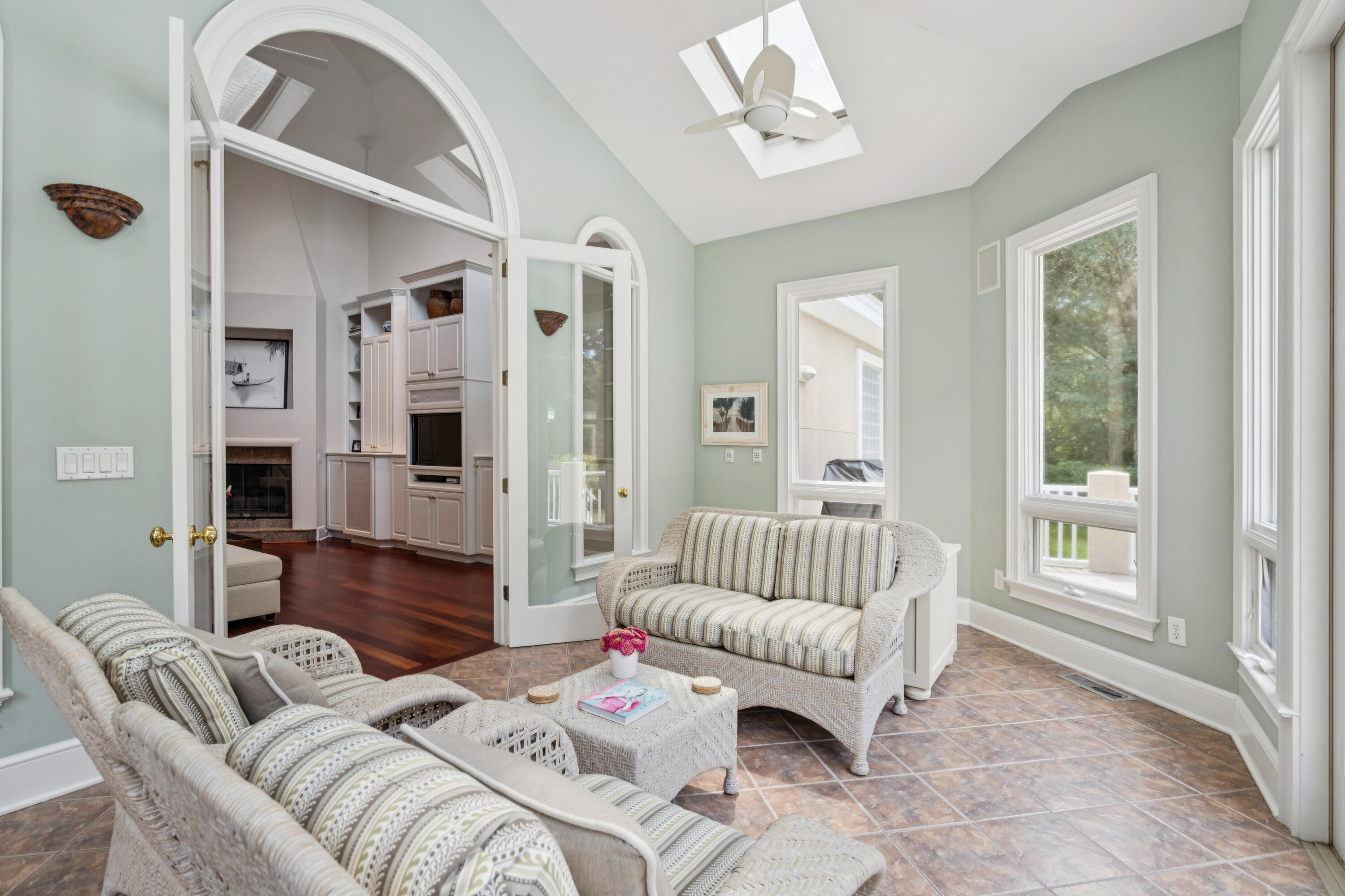 1415 Cardiff Road Mount Pleasant, SC 29464 - Photo 24 of 91 1415CardiffRd-KeenEyeMarketing-032