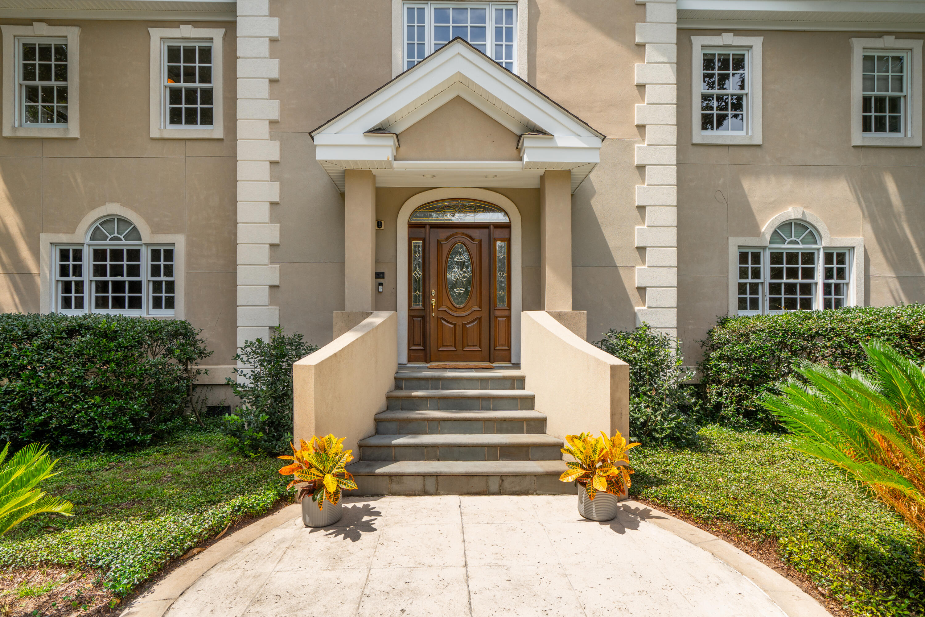 1415 Cardiff Road Mount Pleasant, SC 29464 - Photo 4 of 91 1415CardiffRd-KeenEyeMarketing-017