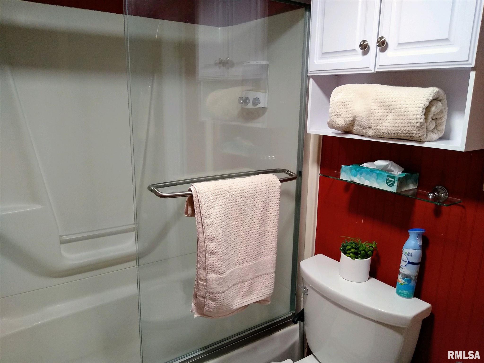 160 Front Street Elizabethtown, IL 62931 - Photo 17 of 26