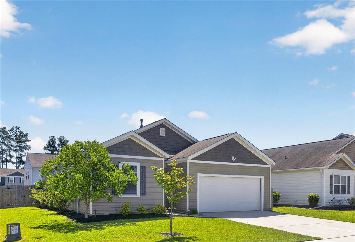 212 Rubles Lane Moncks Corner, SC 29461 - Photo 2 of 34 212 Rubles