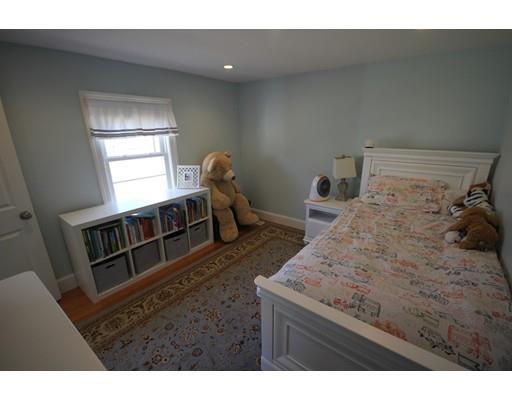 19 Moynihan Road Hamilton, MA 01982 - Photo 9 of 20 Gallery Image 9