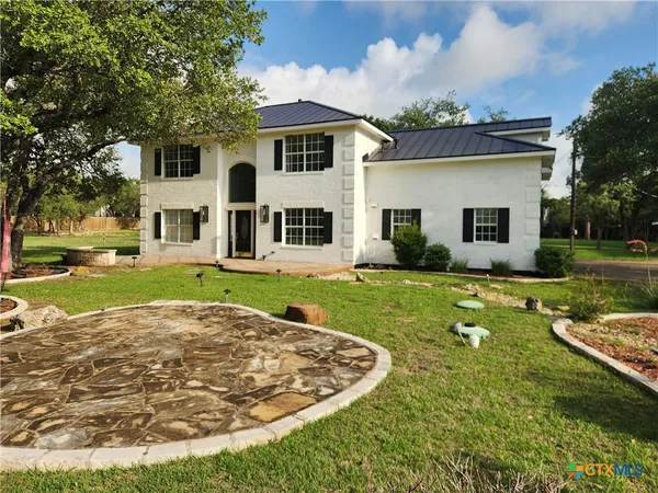 $2,695,999 | 102 County Road 180, Leander, TX 78641