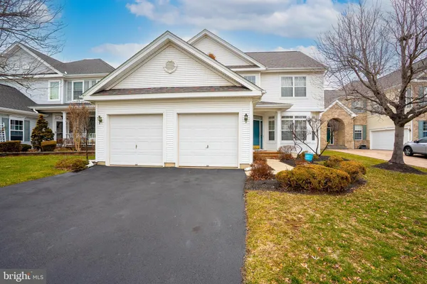 $1,025,000 | 6 Barlow Court, Plainsboro, NJ 08536