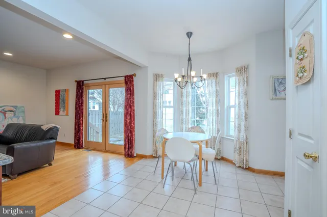 a view of a livingroom with furniture and window
