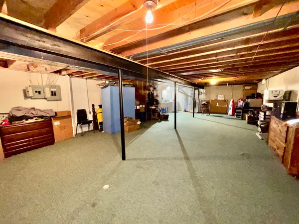 $168,000 | 35466 Stillmeadow Lane, Clinton Township, MI 48035