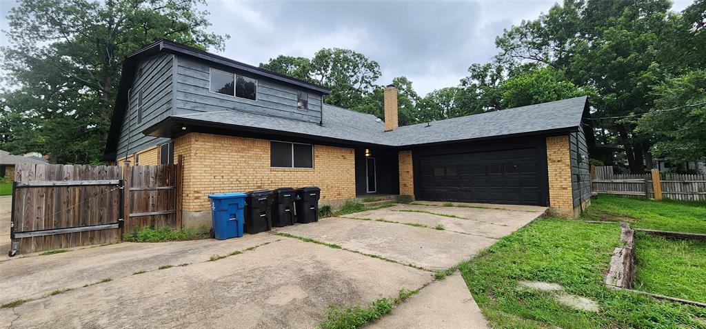 606 Queens Road Denison, TX 75020 - Photo 35 of 37 Back