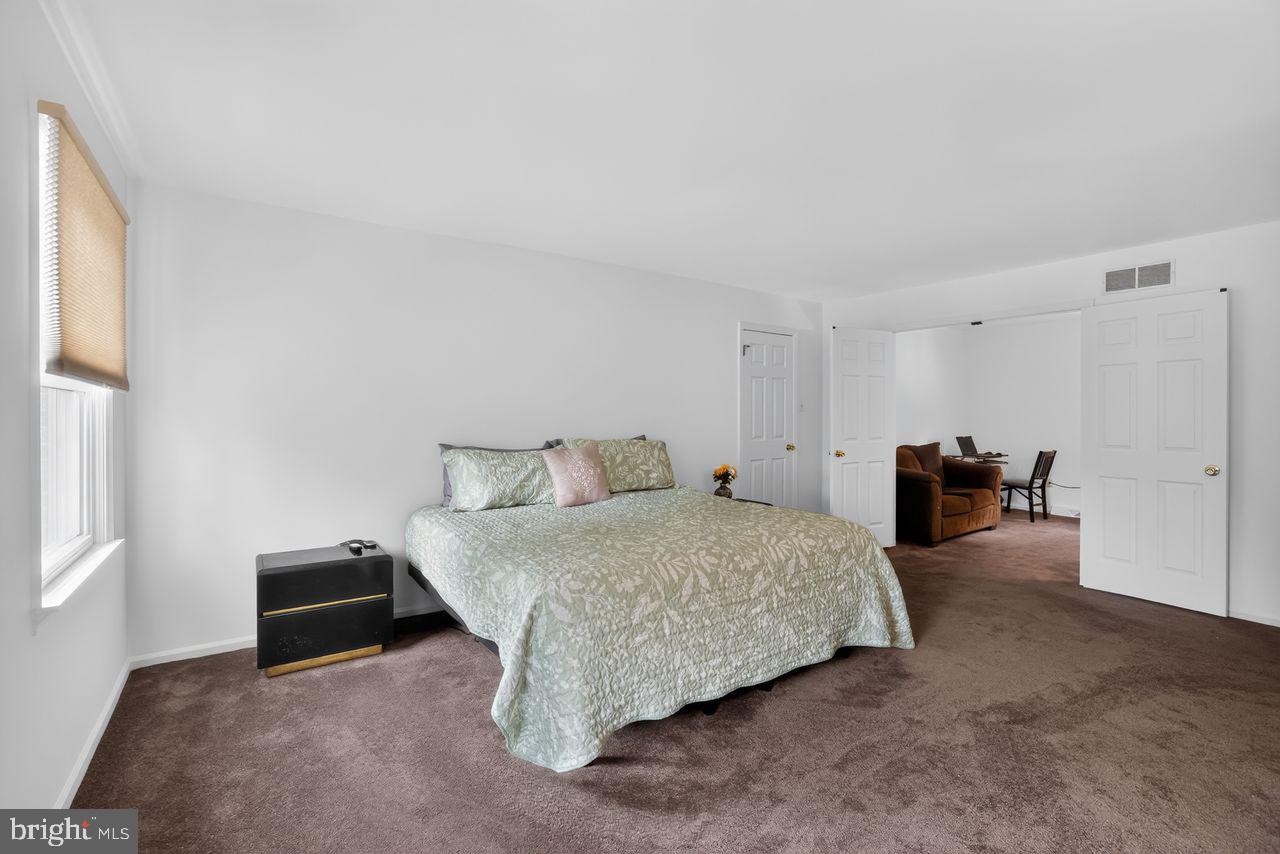 81 Post Road Churchville, PA 18966 - Photo 23 of 47 Primary Suite