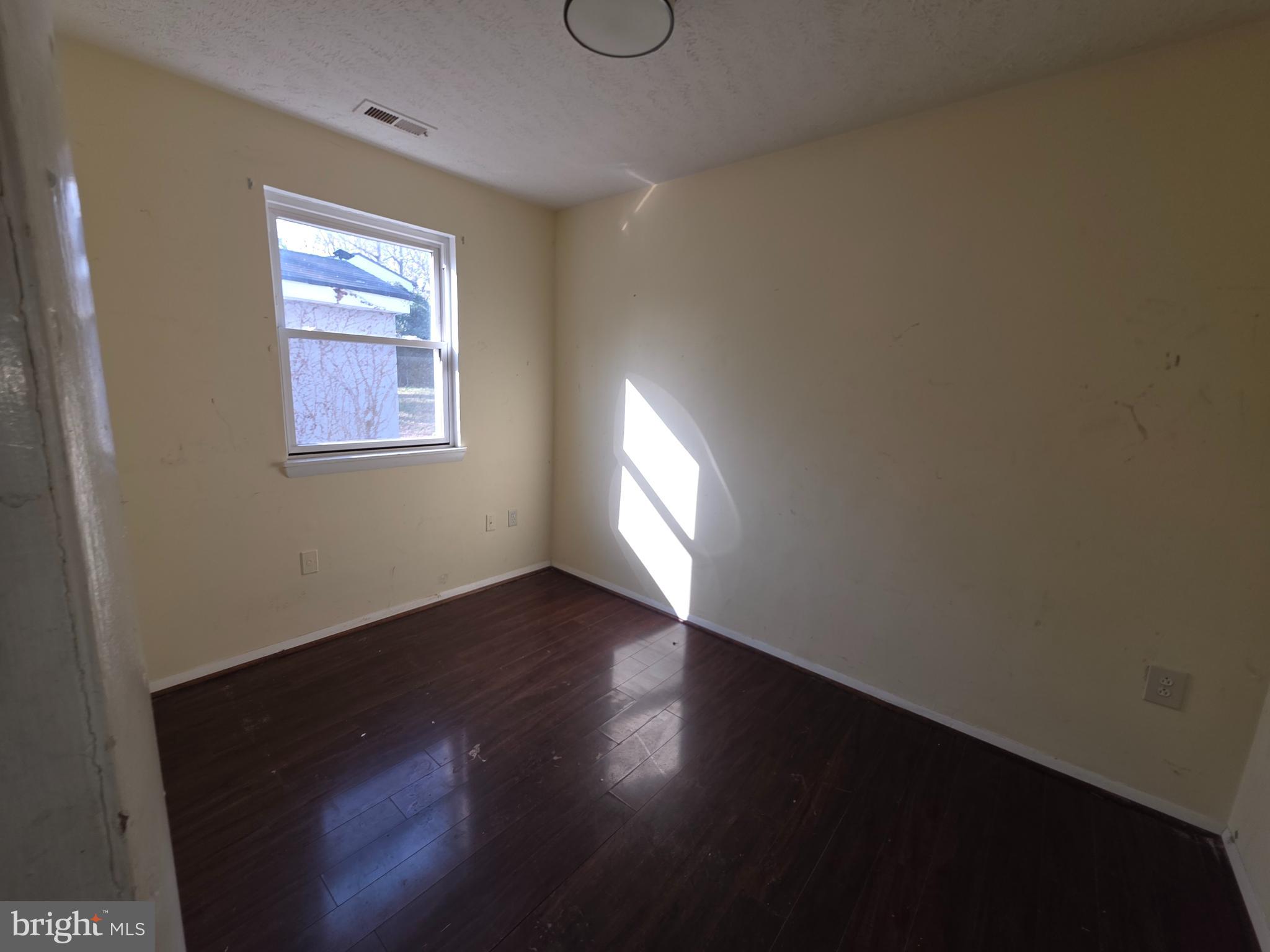 650 Field Road Lusby, MD 20657 - Photo 8 of 11