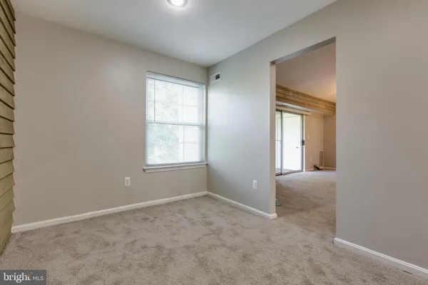 $2,100 | 206 Spring Maiden Court, Unit 302, Glen Burnie, MD 21060