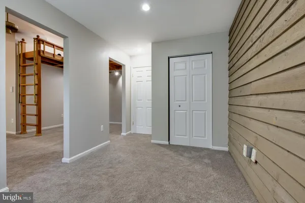 $2,100 | 206 Spring Maiden Court, Unit 302, Glen Burnie, MD 21060