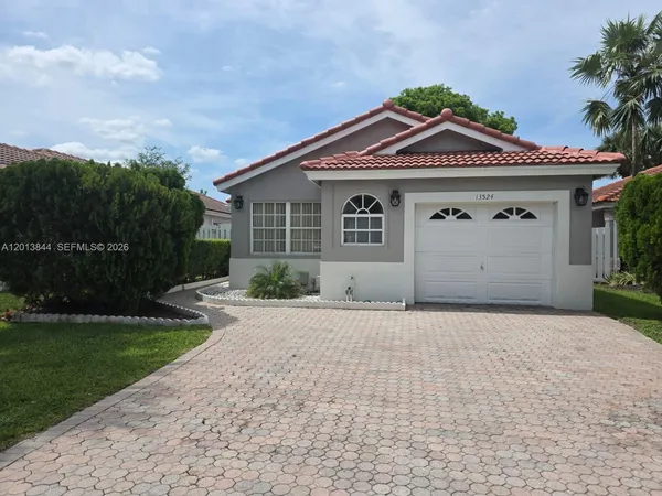 $3,500 | 13524 Northwest 5th Court, Plantation, FL 33325