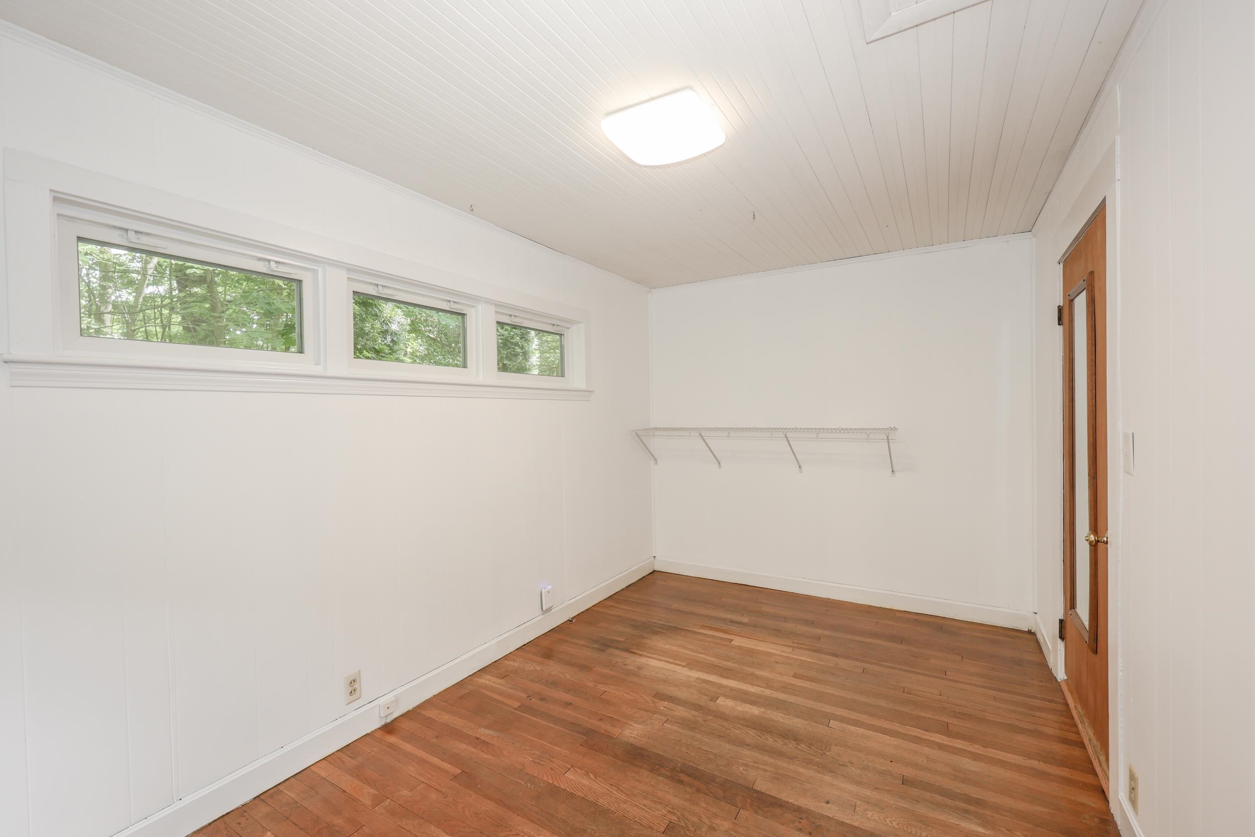 30 Baker Street Hudson, NH 03051 - Photo 13 of 43
