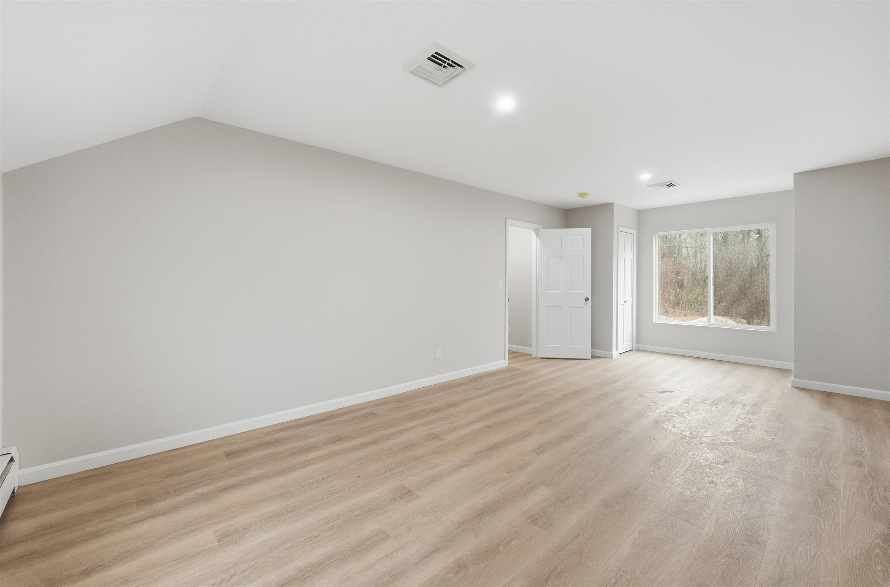 18 Hammond Road, Unit 3 Milford, NH 03055 - Photo 25 of 38