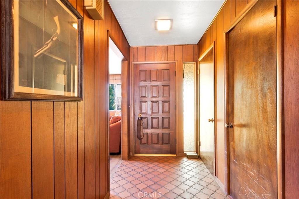 5500 Oil Well Road Phelan, CA 92371 - Photo 4 of 65 a view of front door with wooden floor