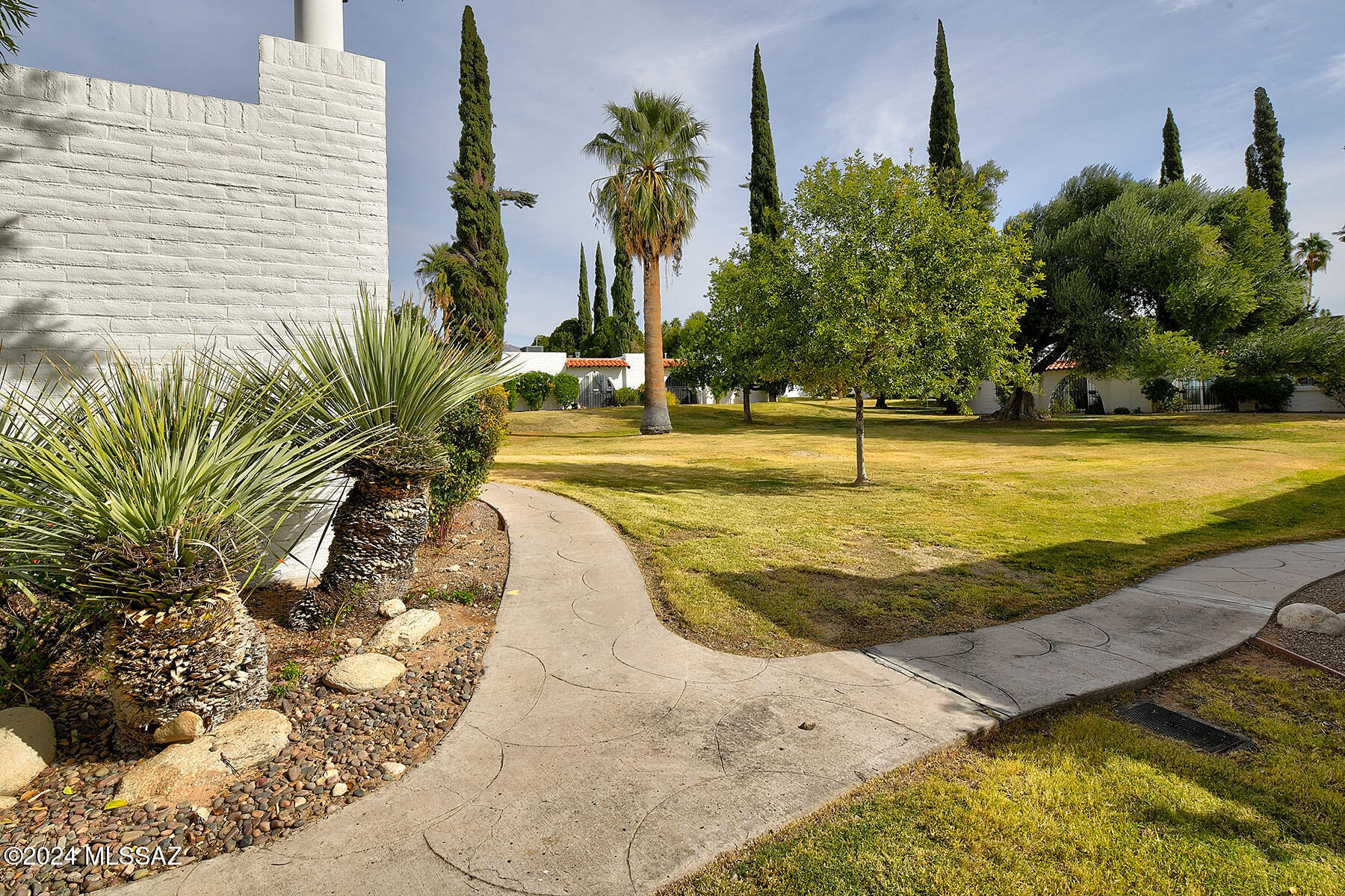 729 West Las Lomitas Road Tucson, AZ 85704 - Photo 4 of 40 PATH TO CASITA