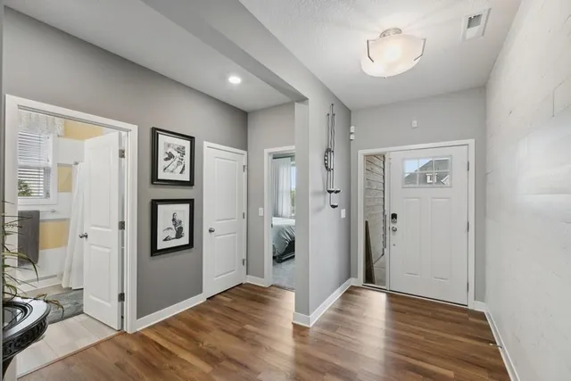 $3,500 | 9337 Bridle Way, Victoria, MN 55386