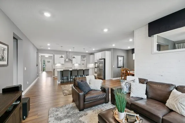 $3,500 | 9337 Bridle Way, Victoria, MN 55386