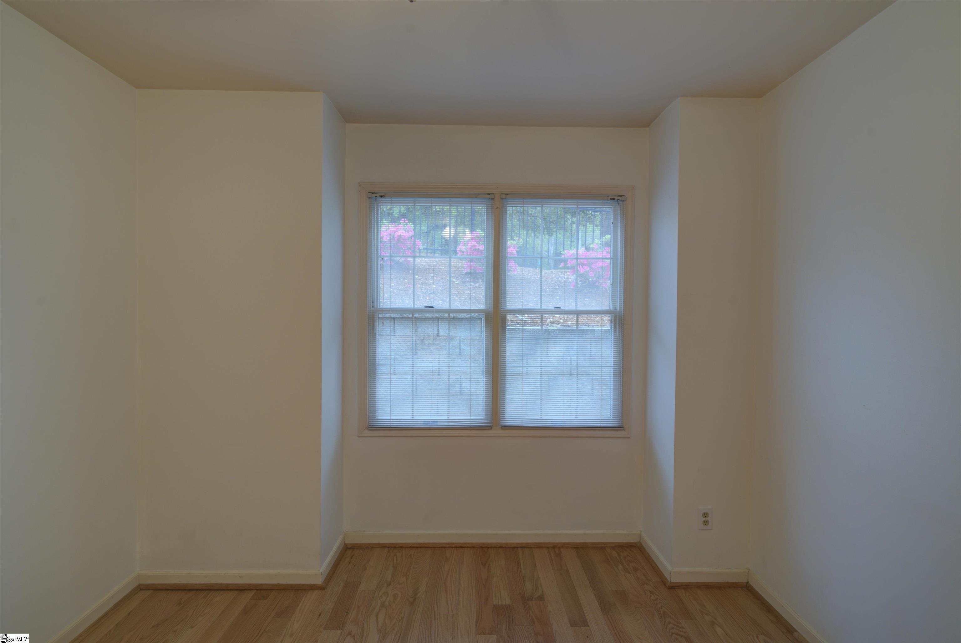 101 Swansgate Place, Greenville, SC 29605 Compass