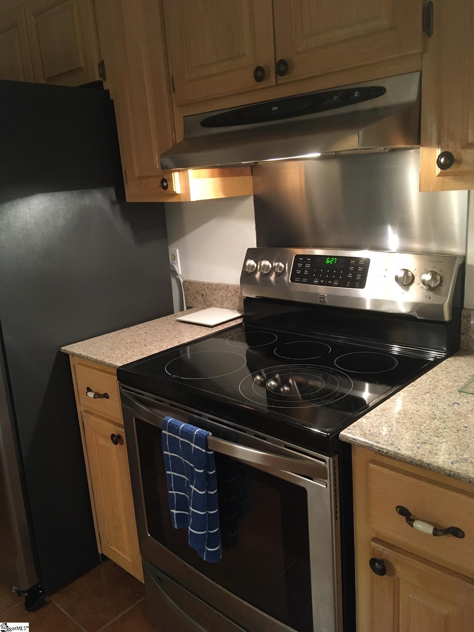 101 Swansgate Place, Greenville, SC 29605 Compass