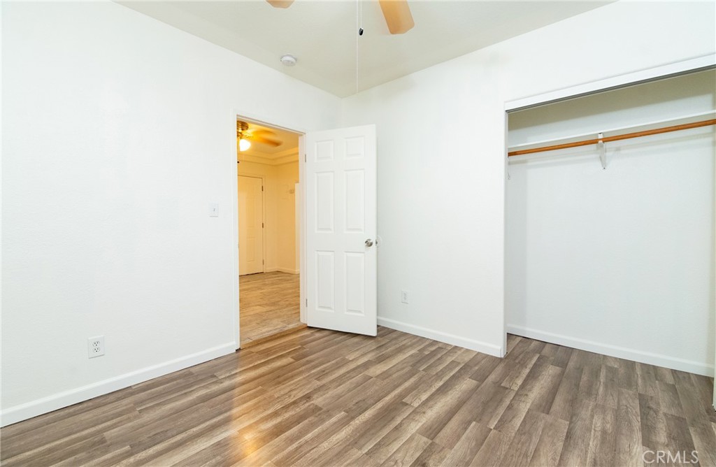 8995 Victoria Avenue South Gate, CA 90280 - Photo 15 of 33