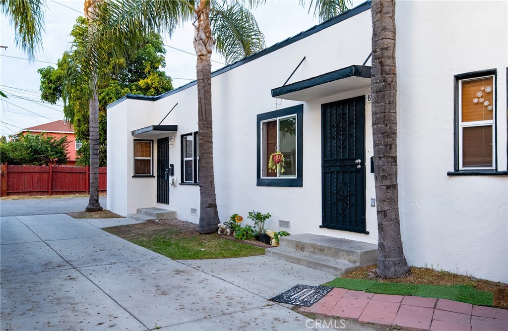 8995 Victoria Avenue South Gate, CA 90280 - Photo 6 of 33