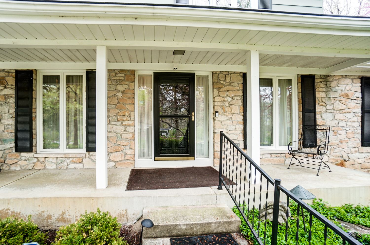 13106 Ravine Trail Fort Wayne, IN 46814 - Photo 3 of 36 Gallery Image 3