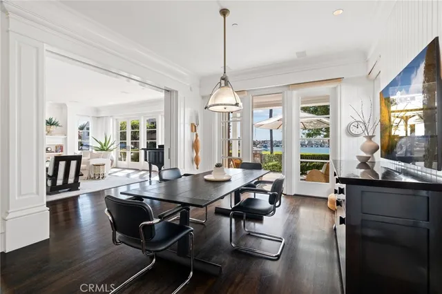 $19,500,000 | 2411 Bayshore Drive, Newport Beach, CA 92663