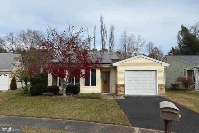 $400,000 | 51 Sherwood Place, Southampton, NJ 08088
