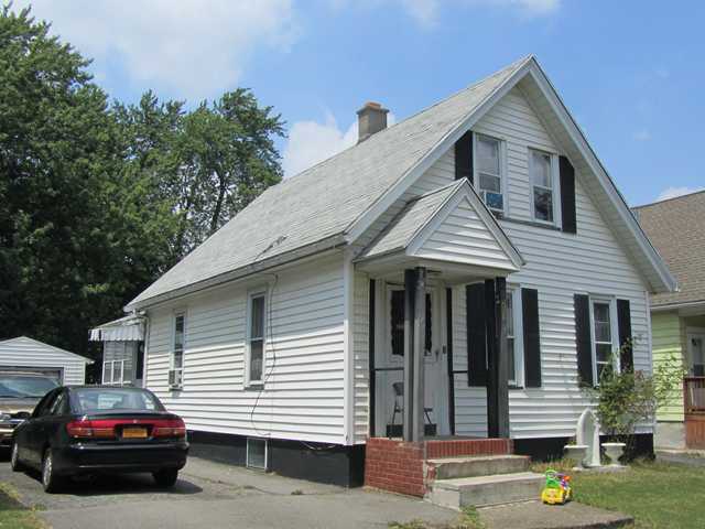 203 Oriole Street Rochester, NY 14613 - Photo 1 of 1 Exterior Front