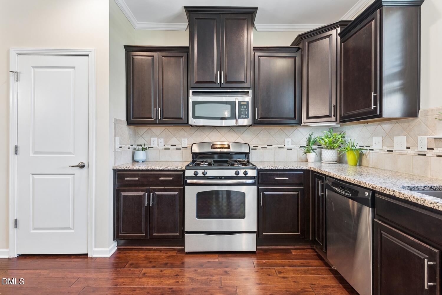 1317 Rodessa Run Raleigh, NC 27607 - Photo 16 of 43