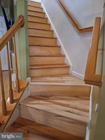 $2,350 | 13010 Abner Avenue, Woodbridge, VA 22192