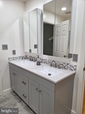 $2,350 | 13010 Abner Avenue, Woodbridge, VA 22192