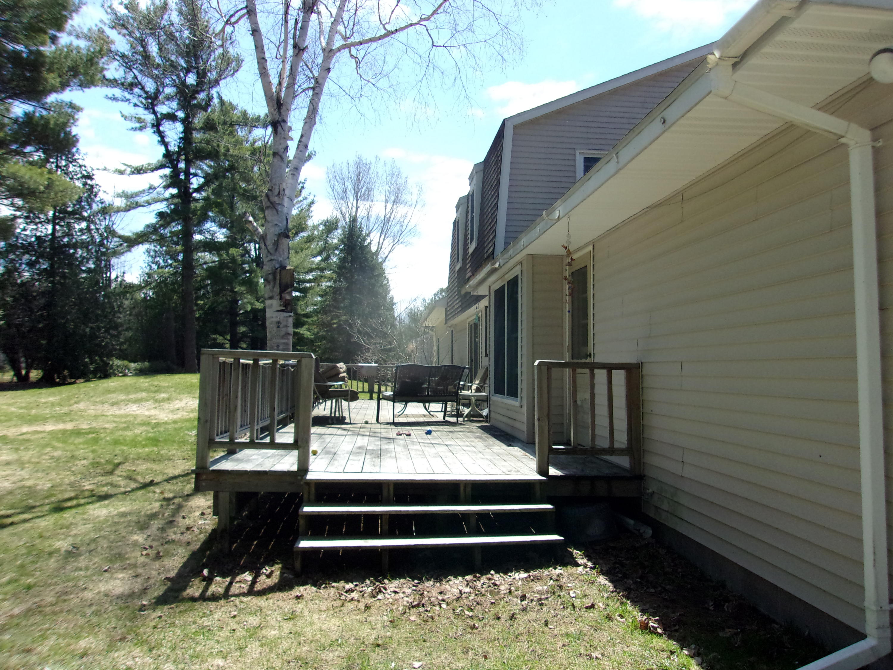 9054 Addison Drive Cheboygan, MI 49721 - Photo 6 of 28 Gallery Image 6
