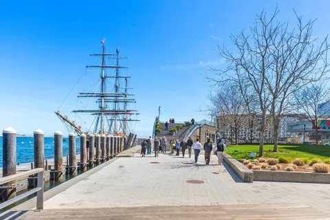 $5,350,000 | 22 Liberty Drive, Unit 7M, Boston, MA 02210