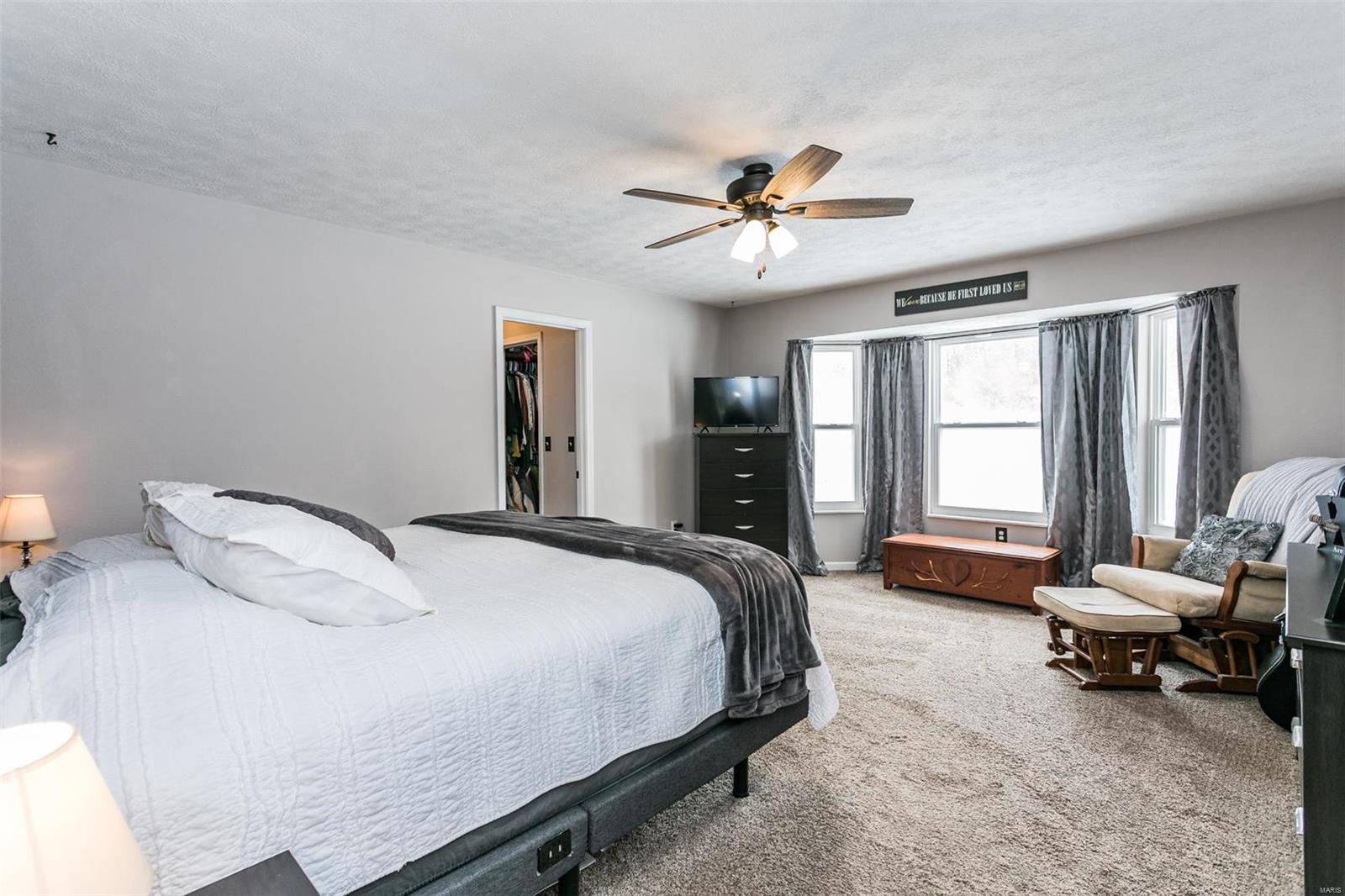2484 Motel Road Highland, IL 62249 - Photo 14 of 48