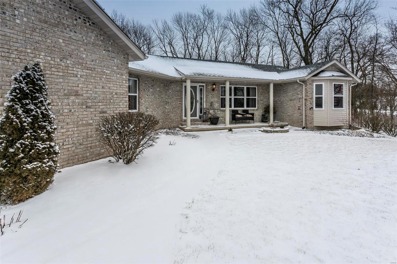 2484 Motel Road Highland, IL 62249 - Photo 3 of 48