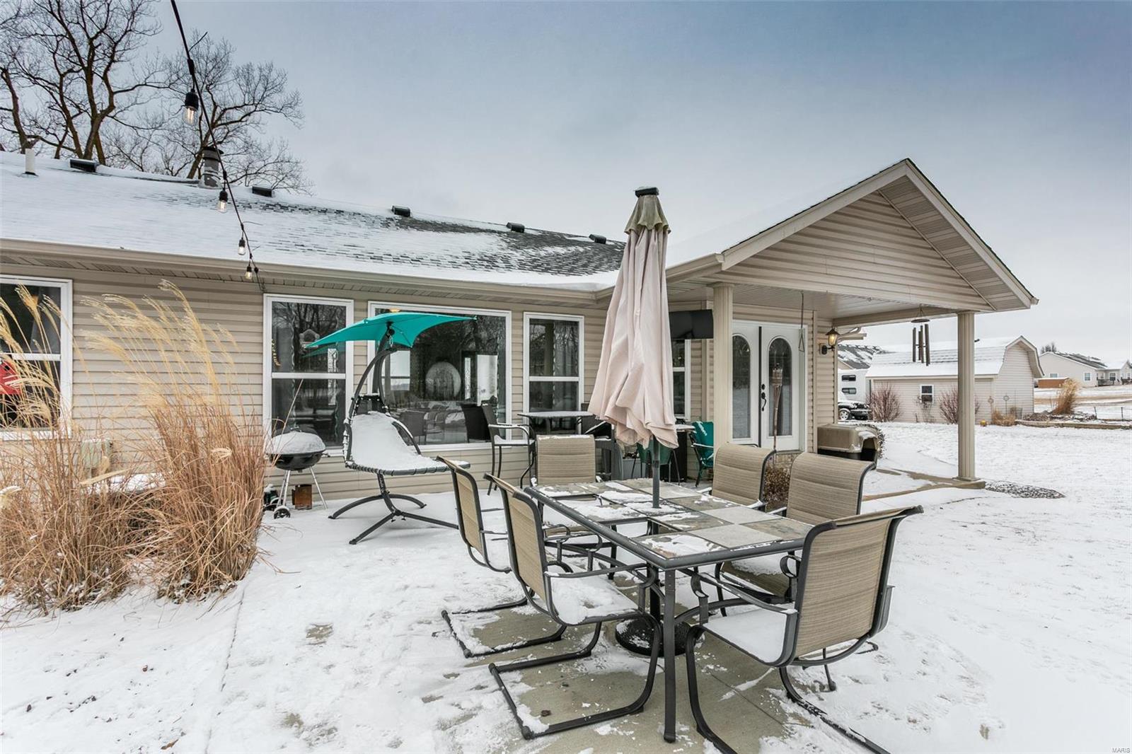 2484 Motel Road Highland, IL 62249 - Photo 32 of 48